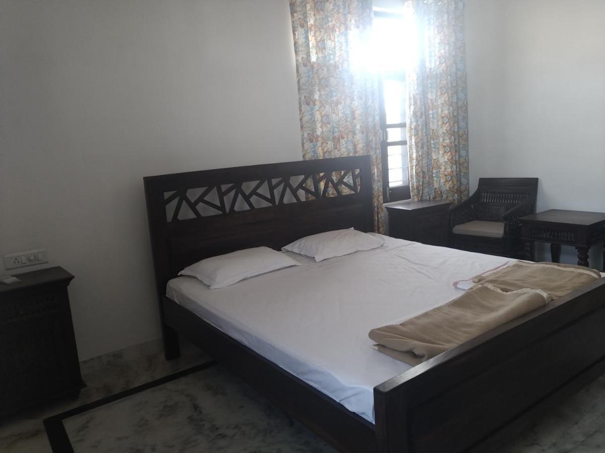 Hotel Ajay Bhawan Udaipur Exterior foto