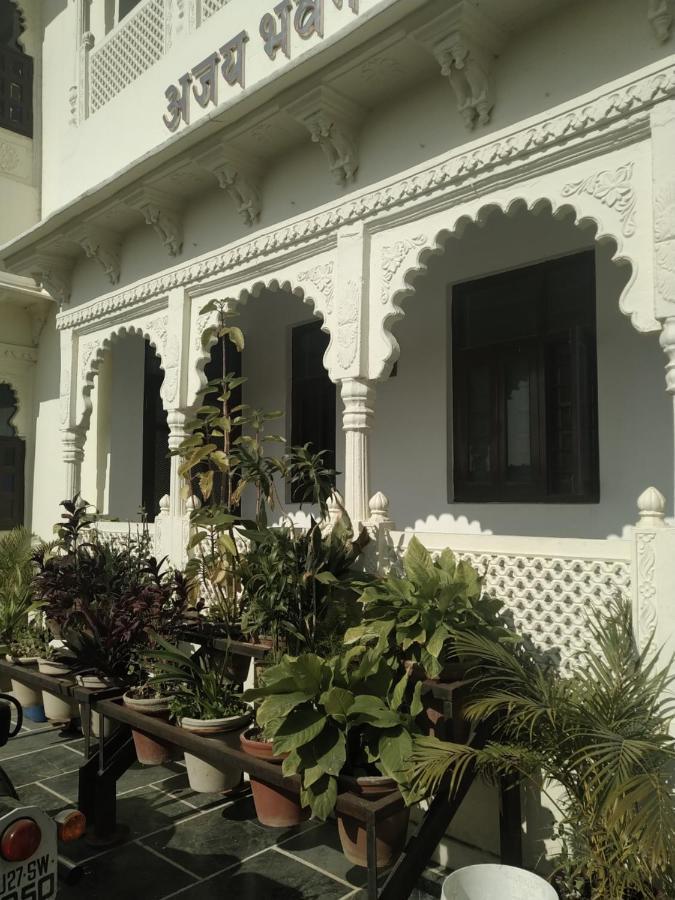 Hotel Ajay Bhawan Udaipur Exterior foto